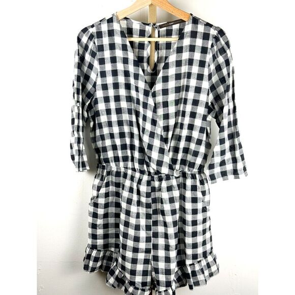 Chic Checkered V-Neck Jumpsuit - Picture 1 of 10